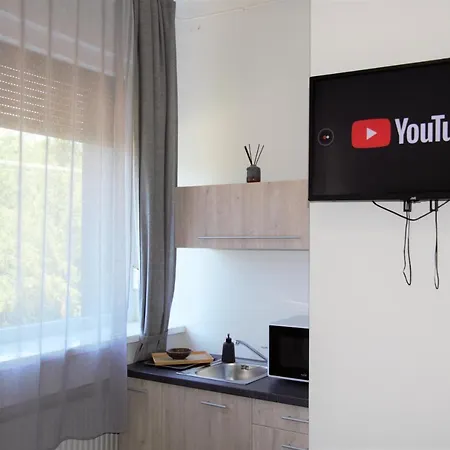 Vadasa Haz *
